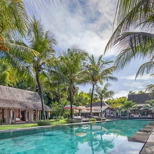 Resort Blue Karma Village
